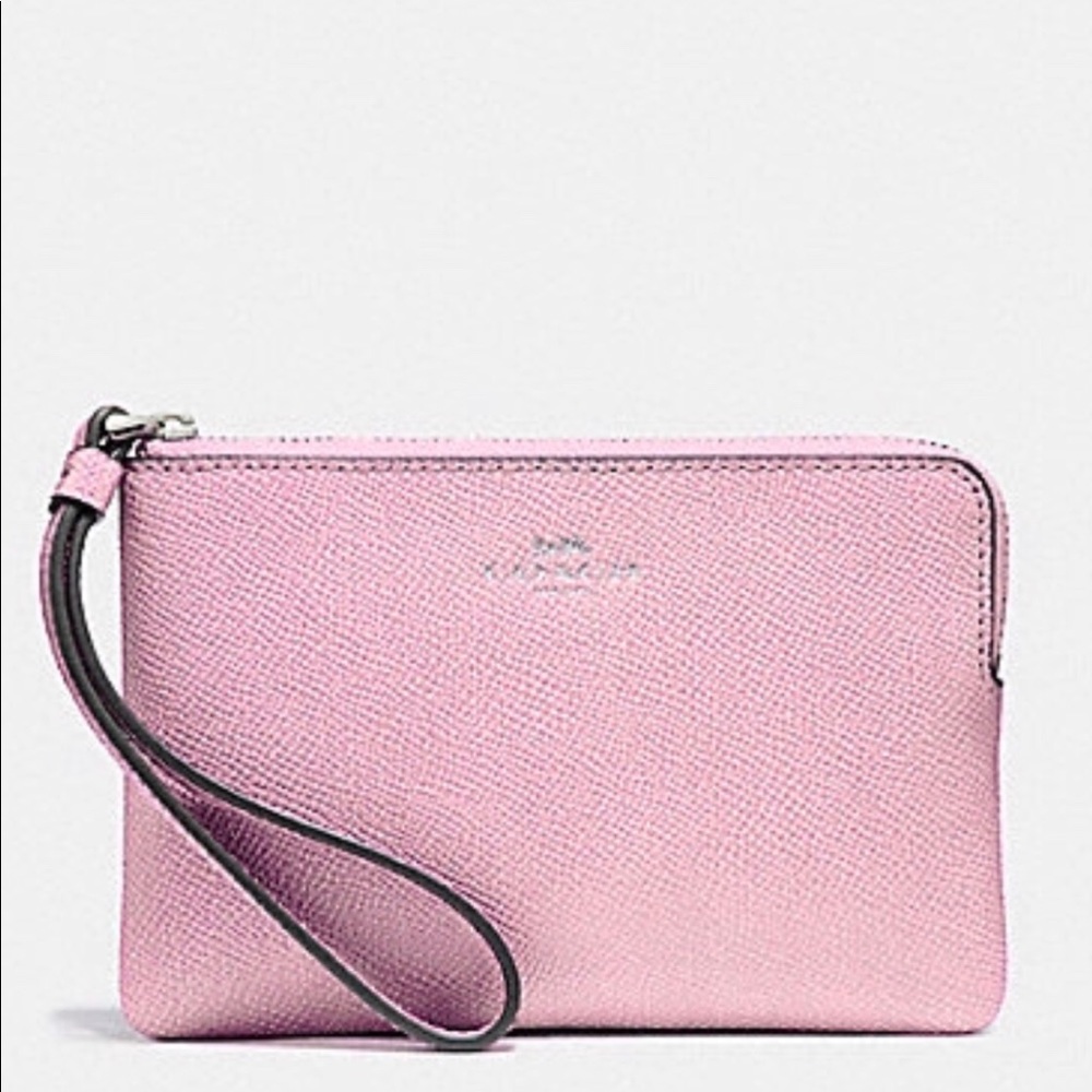 NWT COACH WRISTLET 💕